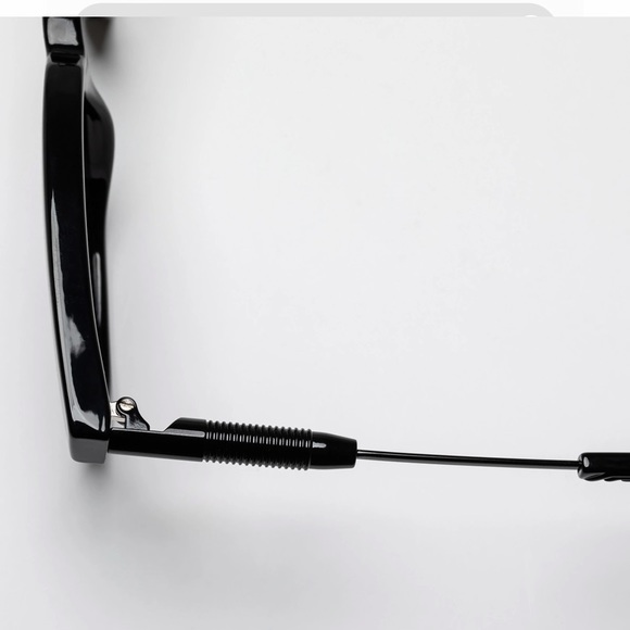 Indescratchables Flex 02 001 Black Sunglasses - Picture 3 of 7